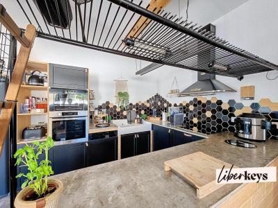 For sale Velaux 7 rooms 157 m2 Bouches du Rhone (13880) photo 2