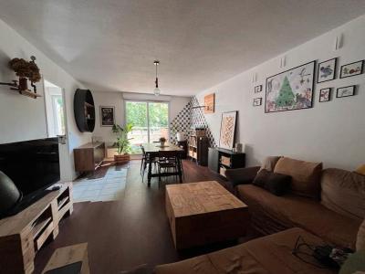 Louer Appartement 72 m2 Bordeaux