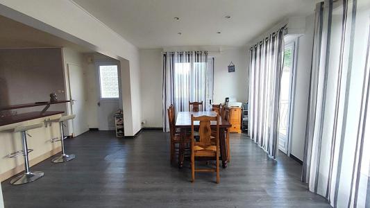 For sale Gelos 5 rooms 154 m2 Pyrenees atlantiques (64110) photo 3