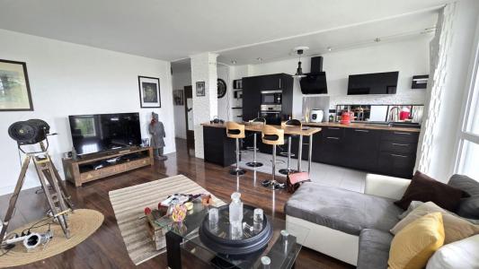 For sale Poitiers 4 rooms 77 m2 Vienne (86000) photo 0