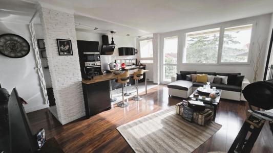 For sale Poitiers 4 rooms 77 m2 Vienne (86000) photo 1
