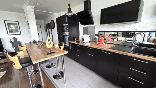 For sale Poitiers 4 rooms 77 m2 Vienne (86000) photo 3