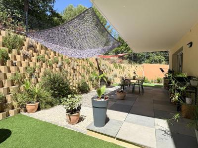 For sale Aubagne 4 rooms 80 m2 Bouches du Rhone (13400) photo 1