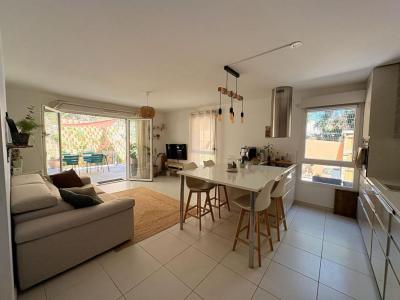 For sale Aubagne 4 rooms 80 m2 Bouches du Rhone (13400) photo 3
