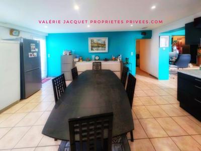 For sale Montpon-menesterol 5 rooms 210 m2 Dordogne (24700) photo 2