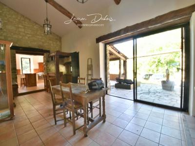 Acheter Maison 234 m2 Montclus