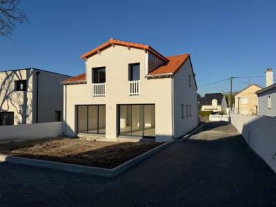 For sale Pornichet 6 rooms 156 m2 Loire atlantique (44380) photo 0