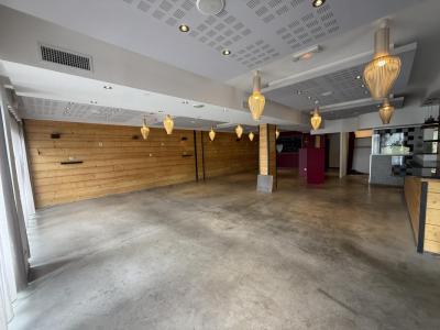 Louer Local commercial 85 m2 Eguilles