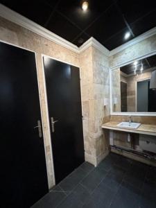 Louer Bureau Eguilles 6084 euros