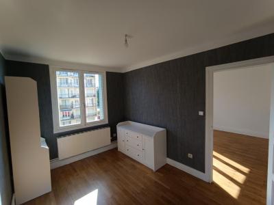 For rent Villeurbanne 3 rooms 48 m2 Rhone (69100) photo 1