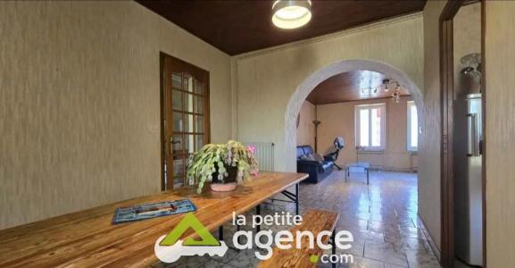 For sale Dun-sur-auron 5 rooms 96 m2 Cher (18130) photo 2