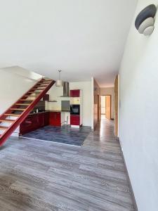 For sale Lille 4 rooms 71 m2 Nord (59000) photo 2