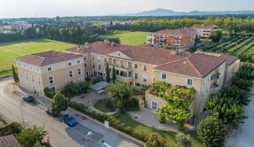 For sale Salon-de-provence 1 room 26 m2 Bouches du Rhone (13300) photo 1