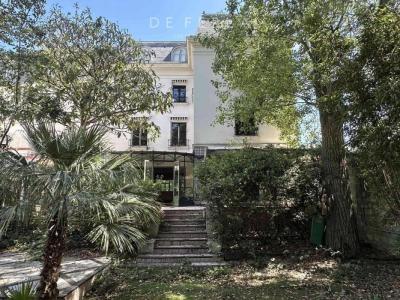 For sale Paris-16eme-arrondissement 14 rooms 500 m2 Paris (75016) photo 0