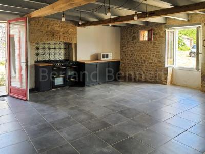 For sale Chenay 5 rooms 153 m2 Deux sevres (79120) photo 2