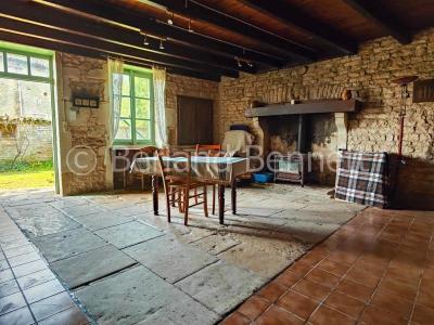 For sale Sauze-vaussais 4 rooms 113 m2 Deux sevres (79190) photo 3
