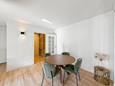 For rent Lyon-8eme-arrondissement 2 rooms 47 m2 Rhone (69008) photo 4