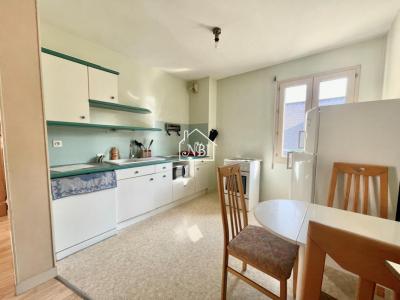 For rent Laval 2 rooms 49 m2 Mayenne (53000) photo 2