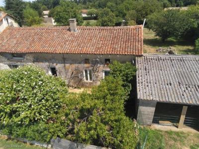 For sale Nanteuil-en-vallee 3 rooms 78 m2 Charente (16700) photo 2