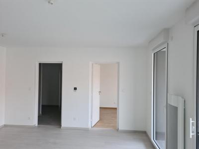 For rent Clermont-ferrand 2 rooms 52 m2 Puy de dome (63000) photo 1