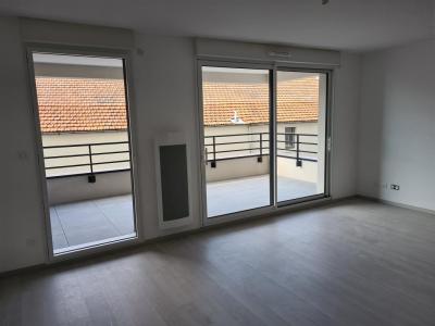 For rent Clermont-ferrand 2 rooms 52 m2 Puy de dome (63000) photo 4