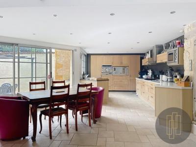 For sale Villefranche-sur-saone 7 rooms 215 m2 Rhone (69400) photo 4