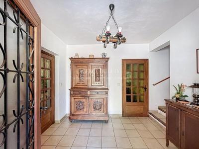 For sale Draguignan 5 rooms 115 m2 Var (83300) photo 2