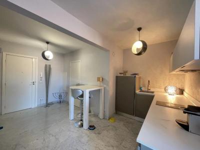 For sale Nice 2 rooms 42 m2 Alpes Maritimes (06300) photo 2