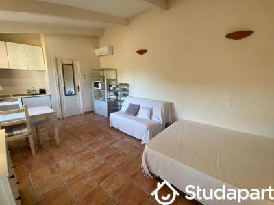 Louer Appartement Marseille-9eme-arrondissement 900 euros