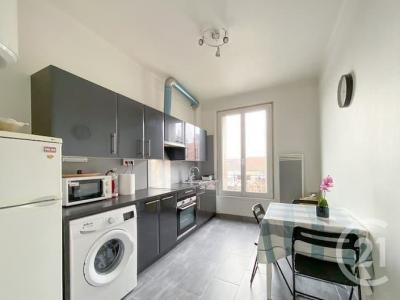 For sale Fontenay-sous-bois 2 rooms 26 m2 Val de Marne (94120) photo 1