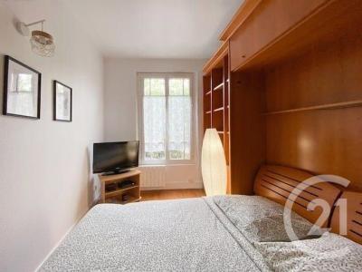 For sale Fontenay-sous-bois 2 rooms 26 m2 Val de Marne (94120) photo 2