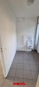 Louer Local commercial Avirons 7704 euros