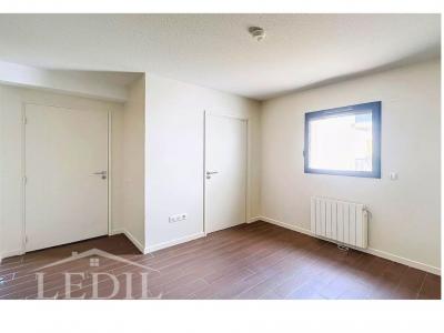 For sale Clermont-ferrand 3 rooms 79 m2 Puy de dome (63000) photo 3