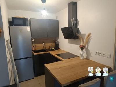 For rent Roquebrune-sur-argens 2 rooms 39 m2 Var (83520) photo 1