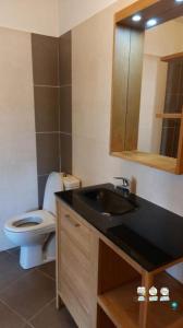 For rent Hyeres 2 rooms 44 m2 Var (83400) photo 3
