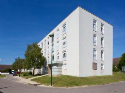 For rent Foecy 3 rooms 70 m2 Cher (18500) photo 0