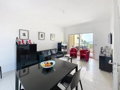 For sale Bord de mer 2 rooms 57 m2 Alpes Maritimes (06150) photo 2