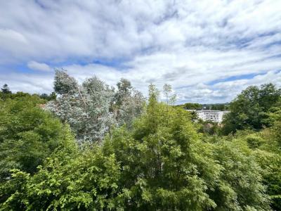 For sale Bayonne 3 rooms 64 m2 Pyrenees atlantiques (64100) photo 1