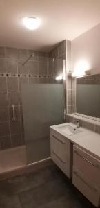 For rent Bordeaux 2 rooms 55 m2 Gironde (33000) photo 0