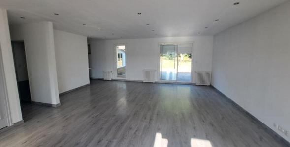 Annonce Location 5 pices Maison Yvrac 33