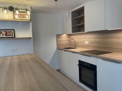 For rent Lyon-7eme-arrondissement 3 rooms 104 m2 Rhone (69007) photo 2