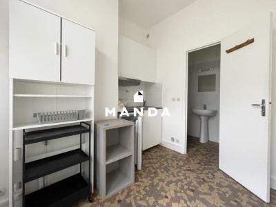 For sale Paris-18eme-arrondissement 2 rooms 18 m2 Paris (75018) photo 4