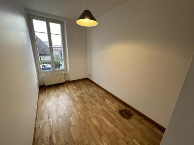 For sale Ivry-sur-seine 3 rooms 45 m2 Val de Marne (94200) photo 3