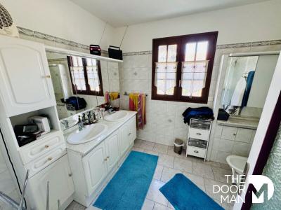 Acheter Maison Saint-jean-d'angle 298000 euros