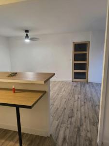 For rent Floirac 1 room 10 m2 Gironde (33270) photo 4
