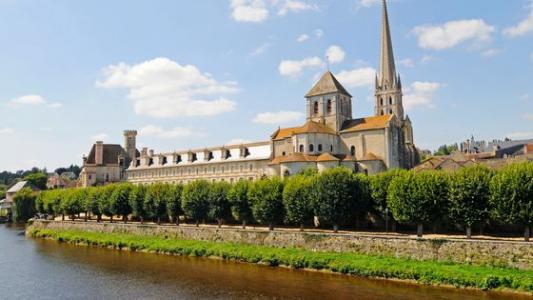 For rent Saint-savin 1 room 11 m2 Gironde (33920) photo 0