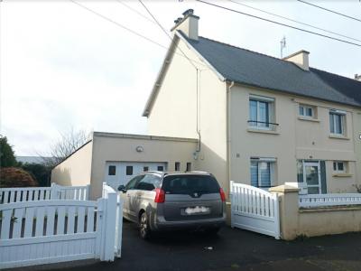 For sale Carhaix-plouguer 5 rooms 92 m2 Finistere (29270) photo 0