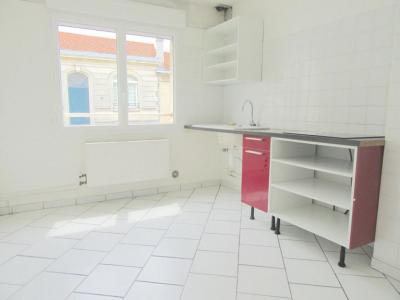 For rent Bordeaux 2 rooms 51 m2 Gironde (33000) photo 1