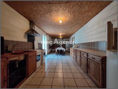 For sale Matha 11 rooms 345 m2 Charente maritime (17160) photo 1