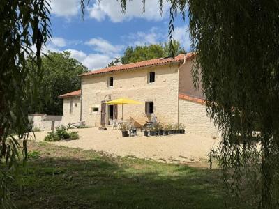 For sale 6 rooms 131 m2 Vienne (86400) photo 4